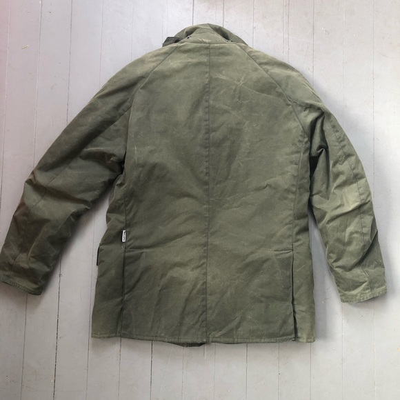 Barbour x Pantone Waxed Jacket Olive Green Large - Picture 4 of 7